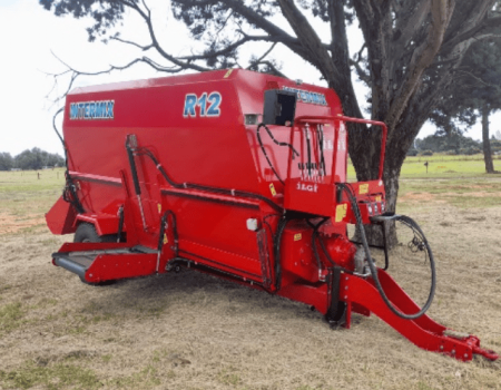 Horizontal Feed Mixer R12