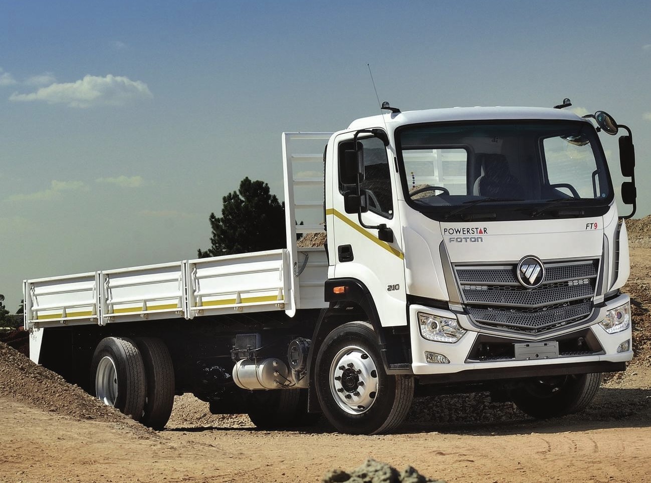 FT5 M4 Chassis Cab
