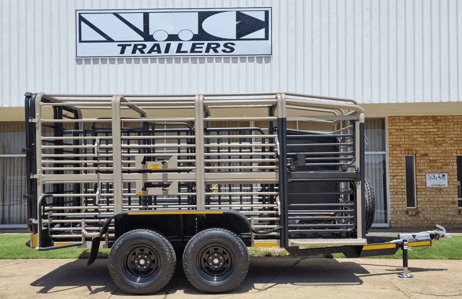 NIC 14 - 4.2m Double Deck Trailer 5